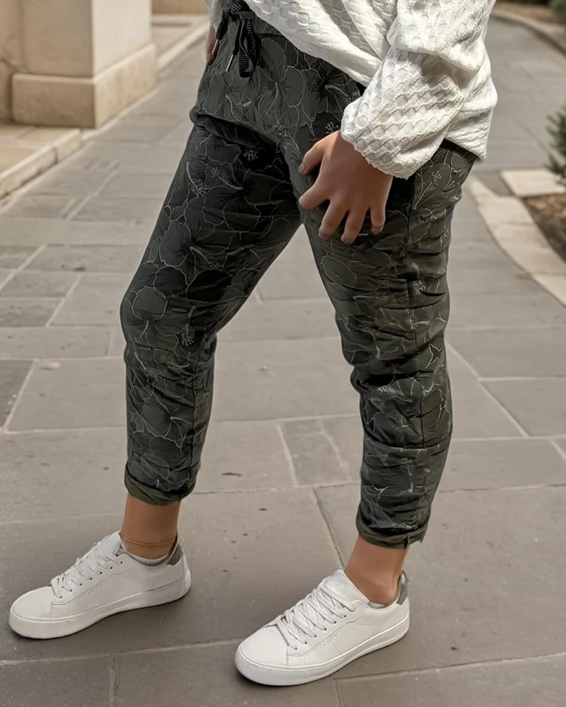 7/8-Hose mit floralem Muster
