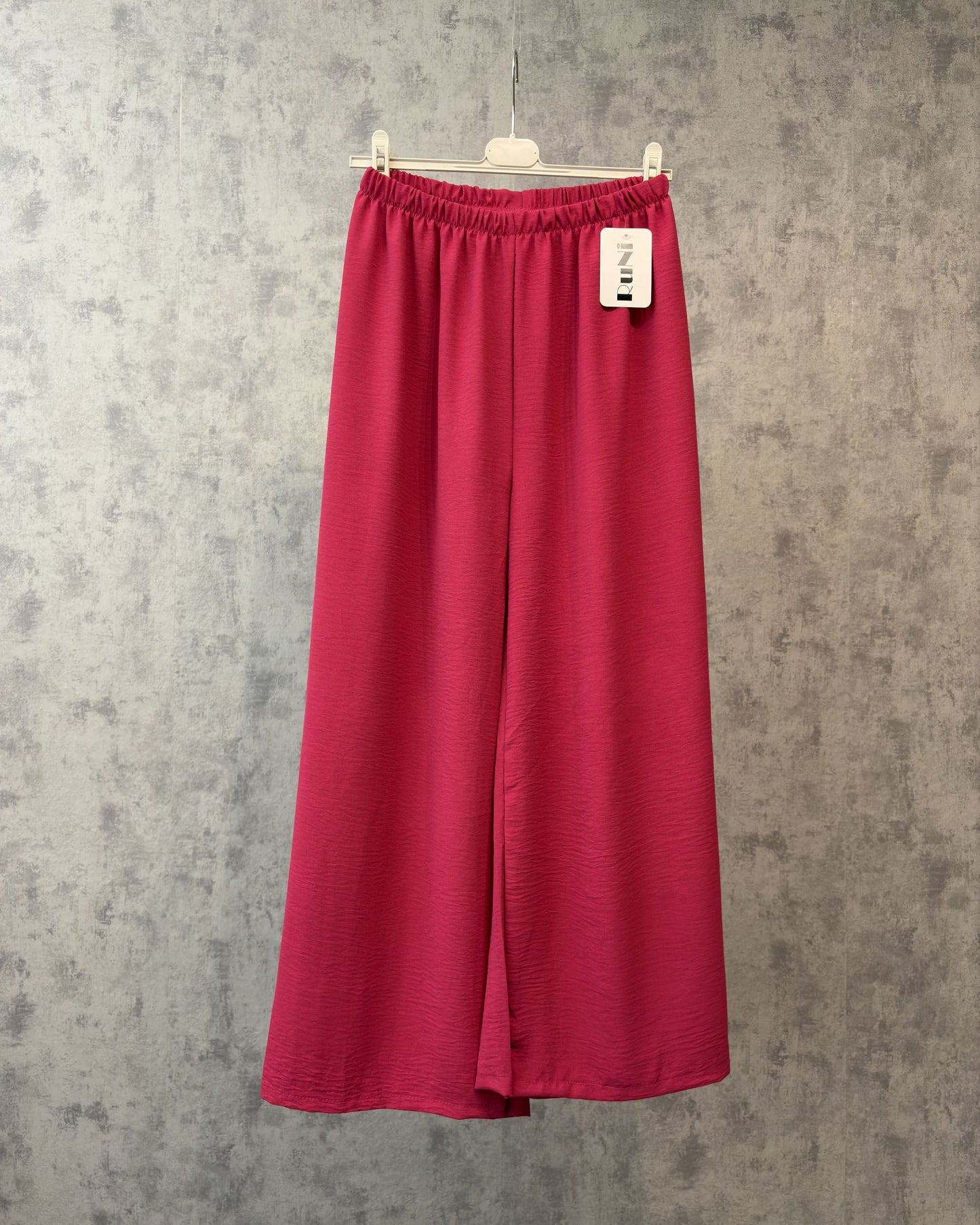 Lässig leichte Bundhose
