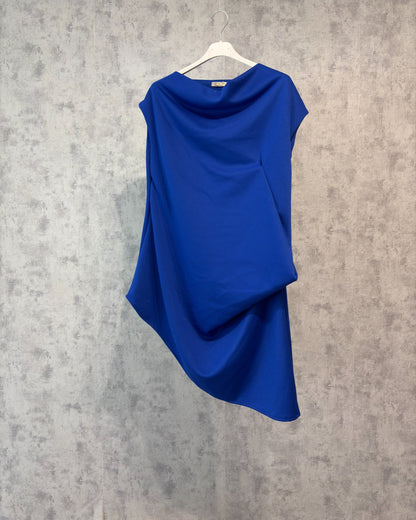 Statement-Kleid  – Asymmetrisch & Edel